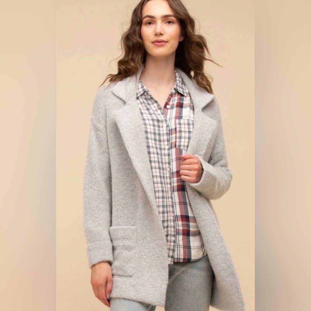Thread & Supply Light Gray Knit Cardigan
